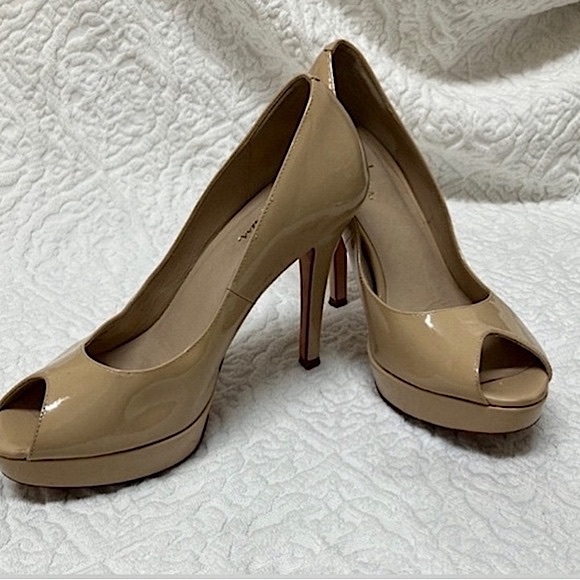 Cole Haan Shoes - Cole Haan platform patent leather heels, nude, Nike air Comfort, peep toe, 9B